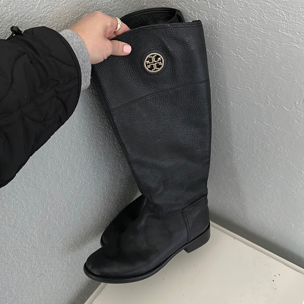 High end fashion brand, boots worn twice. Love them but haven’t worn in ages